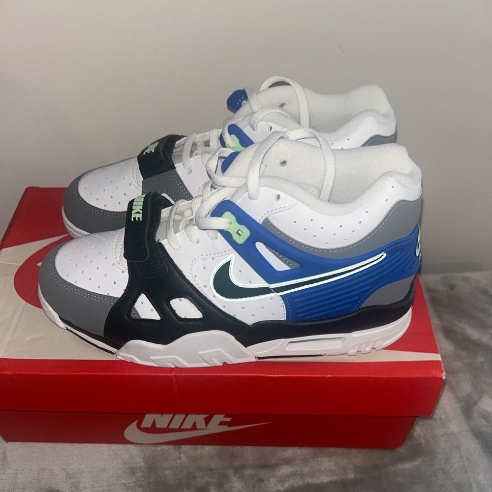Nike Kids' Blue and Black trainers